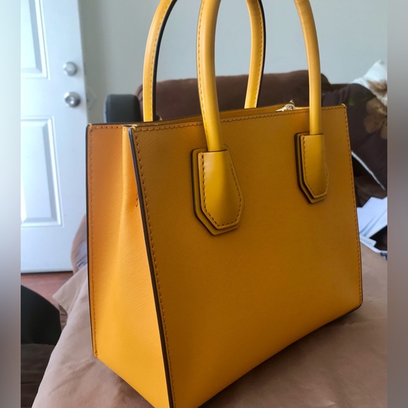 MICHAEL KORS Mercer Kors Studio Messenger bag - Picture 5 of 9